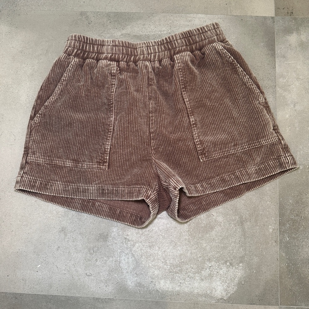 High rise corduroy shorts